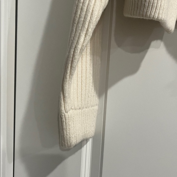 NWT Zara Women's Cropped Fur Lined Jacket - Picture 4 of 5